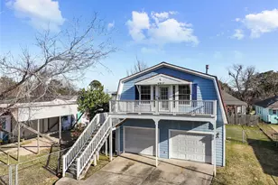 4917 Louise St, Seabrook, TX 77586 - Photo 1