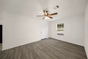 3214 Brea Crest St, Houston, TX 77093 - Photo 3