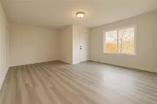 1411 Kingston Dr, Wharton, TX 77488 - Photo 3