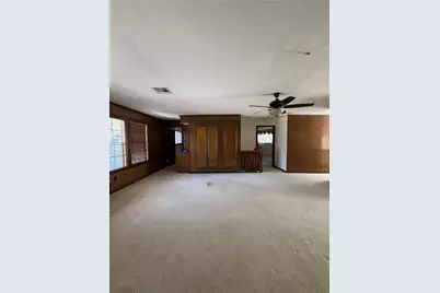 5622 Green Springs Drive, Houston, TX 77066 - Photo 19