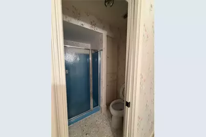 5622 Green Springs Drive, Houston, TX 77066 - Photo 17