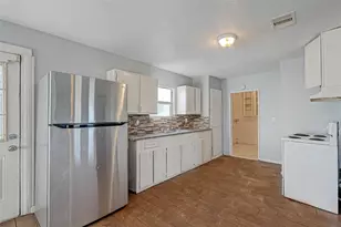 5322 Westover St, Houston, TX 77033 - Photo 5