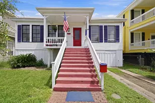 1020 Broadway St, Galveston, TX 77550 - Photo 1