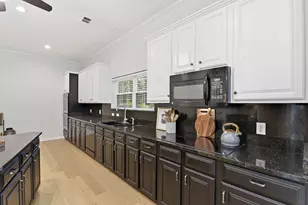 17275 Northcrest Cir, New Caney, TX 77357 - Photo 17