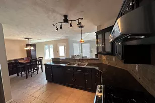 11839 Capitol Heights Dr, Houston, TX 77065 - Photo 9