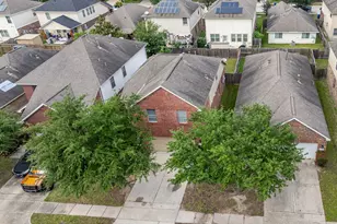 1702 Bonnyton Ln, Houston, TX 77014 - Photo 7