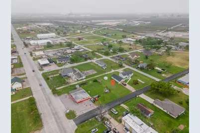 414 S Avenue B, Freeport, TX 77541 - Photo 13