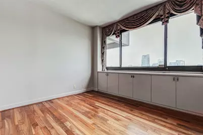 49 Briar Hollow Lane #1801, Houston, TX 77027 - Photo 35