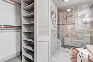 49 Briar Hollow Ln, Houston, TX 77027 - Photo 31