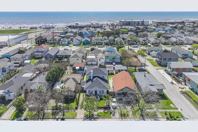 3519 Avenue R 1/2, Galveston, TX 77550 - Photo 41
