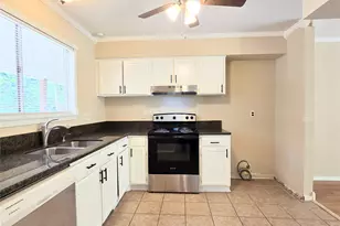 2602 N Red Cedar Cir, The Woodlands, TX 77380 - Photo 9