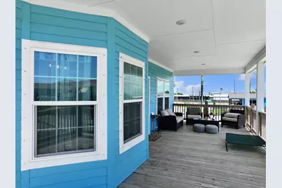 979 Fisherman Drive S, Crystal Beach, TX 77650 - Photo 23