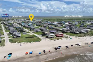 979 Fisherman Dr S, Crystal Beach, TX 77650 - Photo 35