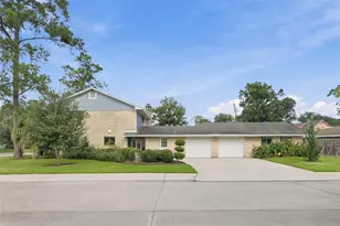 2711 Williamsburg Dr, Dickinson, TX 77539 - Photo 11