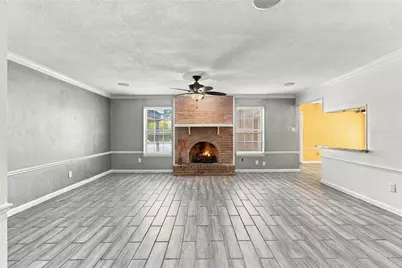 2711 Williamsburg Drive, Dickinson, TX 77539 - Photo 21