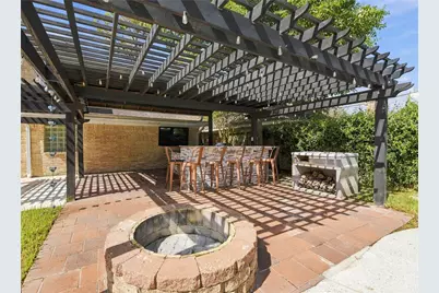 2711 Williamsburg Drive, Dickinson, TX 77539 - Photo 3