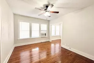 1126 Berthea St, Houston, TX 77006 - Photo 3