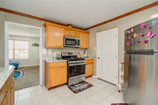 8651 Flossie Mae St, Houston, TX 77029 - Photo 17