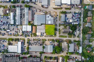 9221 Monsey Dr, Houston, TX 77063 - Photo 7