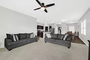 13434 Treshill Ct, Houston, TX 77049 - Photo 11
