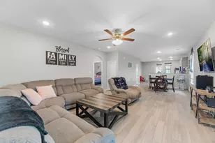 31819 Wellington Pass, Fulshear, TX 77441 - Photo 5