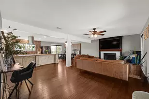 4843 Glenvillage St, Houston, TX 77084 - Photo 9