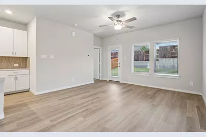 18746 Timber Glen Drive, Montgomery, TX 77316 - Photo 7