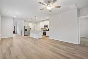 18746 Timber Gln Dr, Montgomery, TX 77316 - Photo 7