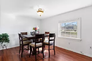 2520 1st St, Bay City, TX 77414 - Photo 5