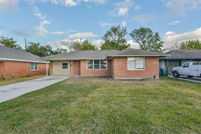 2115 Dewberry Lane, Pasadena, TX 77502 - Photo 1