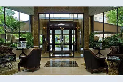 3525 Sage Road #706, Houston, TX 77056 - Photo 5