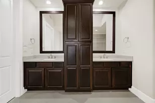 1750 W 23rd St, Houston, TX 77008 - Photo 25