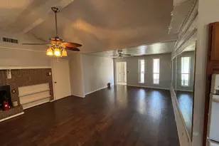 11018 Sharpview Dr, Houston, TX 77072 - Photo 3