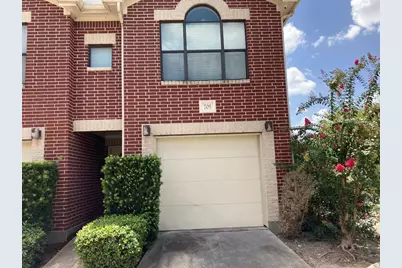5941 South Loop E #705, Houston, TX 77033 - Photo 1
