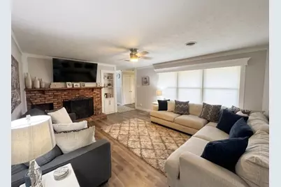 5689 Camellia Drive, Beaumont, TX 77706 - Photo 5