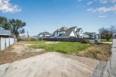 6626 Sivley Street, Houston, TX 77055 - Photo 3