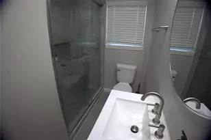 2824 Blodgett St, Houston, TX 77004 - Photo 27