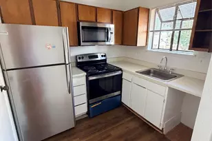 7901 Cambridge St, Houston, TX 77054 - Photo 3