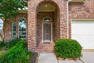 508 Forest Village Cir, La Marque, TX 77568 - Photo 5
