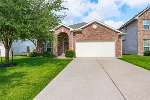 508 Forest Village Cir, La Marque, TX 77568 - Photo 3