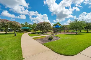 508 Forest Village Cir, La Marque, TX 77568 - Photo 33