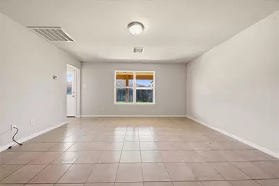 9438 Sapphire Creek Lane, Rosharon, TX 77583 - Photo 15