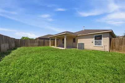9438 Sapphire Creek Lane, Rosharon, TX 77583 - Photo 29