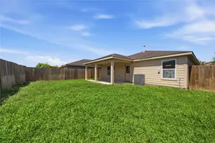 9438 Sapphire Crk Ln, Rosharon, TX 77583 - Photo 33