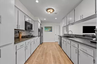23 Harbor Lane, Kemah, TX 77565 - Photo 15