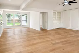 15410 Rio Plaza Dr, Houston, TX 77083 - Photo 9