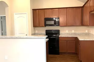 12402 Ridgecrest Dr, Willis, TX 77318 - Photo 3