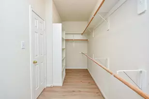 15119 Newfield Bridge Ln, Sugar Land, TX 77498 - Photo 23