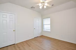 15119 Newfield Bridge Ln, Sugar Land, TX 77498 - Photo 11