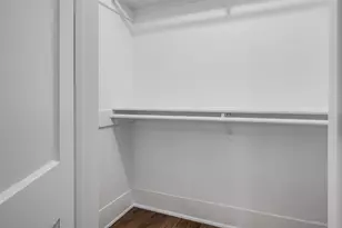 601 Bomar St, Houston, TX 77006 - Photo 13